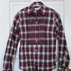 Classic Women’s Plaid Button-Up Shirt in Red and White